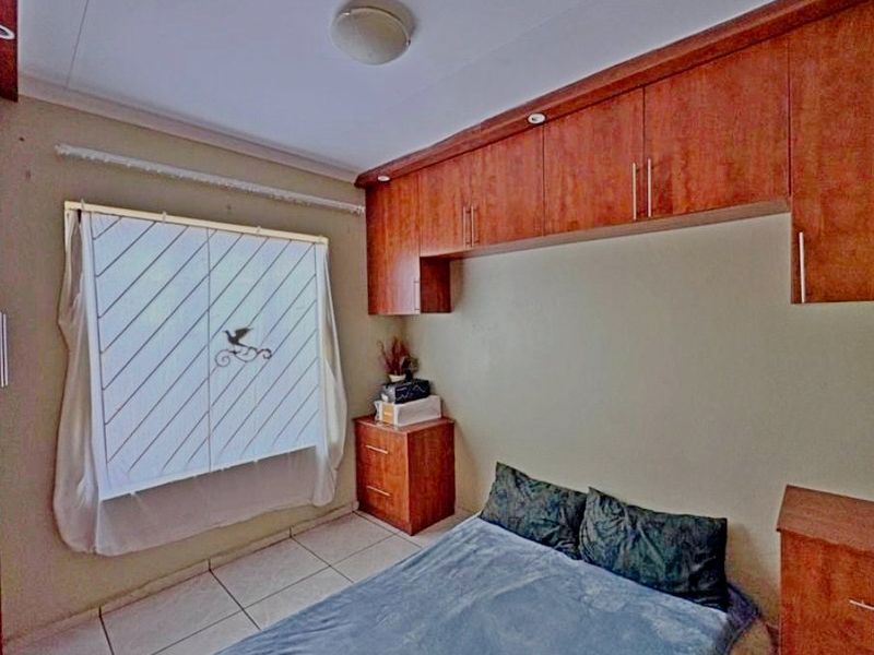 Lovely 3-Bedroom Family Home for Sale - Photo 7