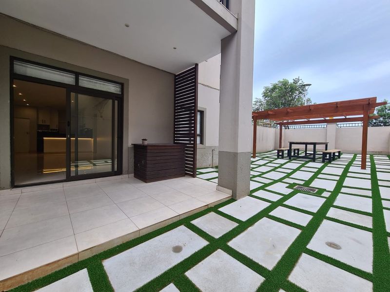 Renovated Garden Apartment in a Secure Izinga Estate for rent. - Photo 1