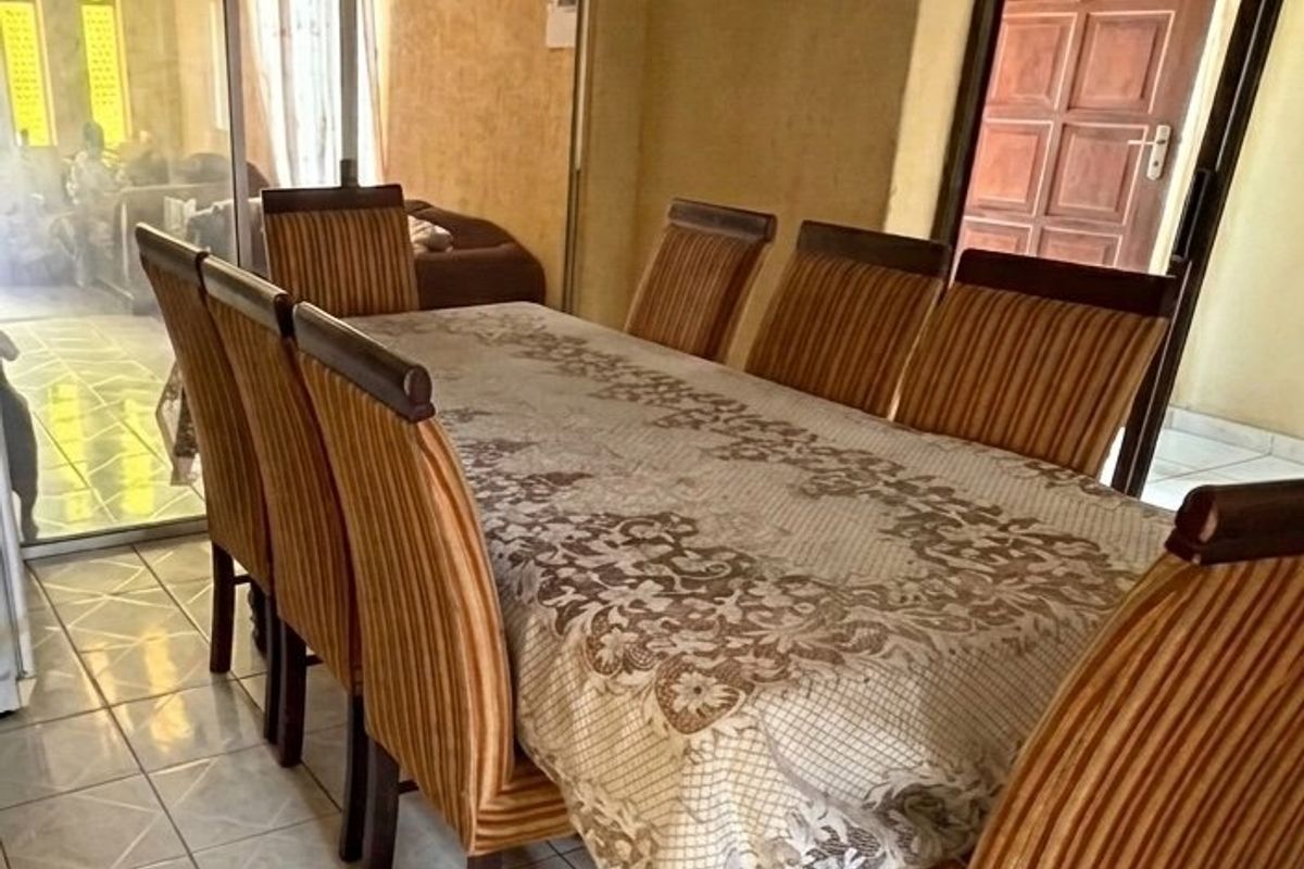 WELL PRICED PROPERTY FOR SALE - Photo 5