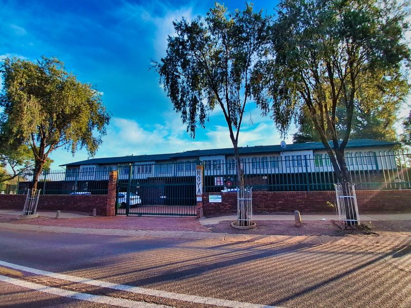 Charming Double-Storey Family Home | 3 Bedrooms | Sinoville, Pretoria - Photo 2