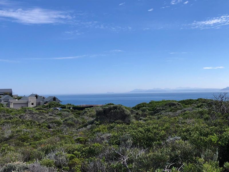 For Sale: Elevated Coastal Stand with Ocean Views. - Photo 9
