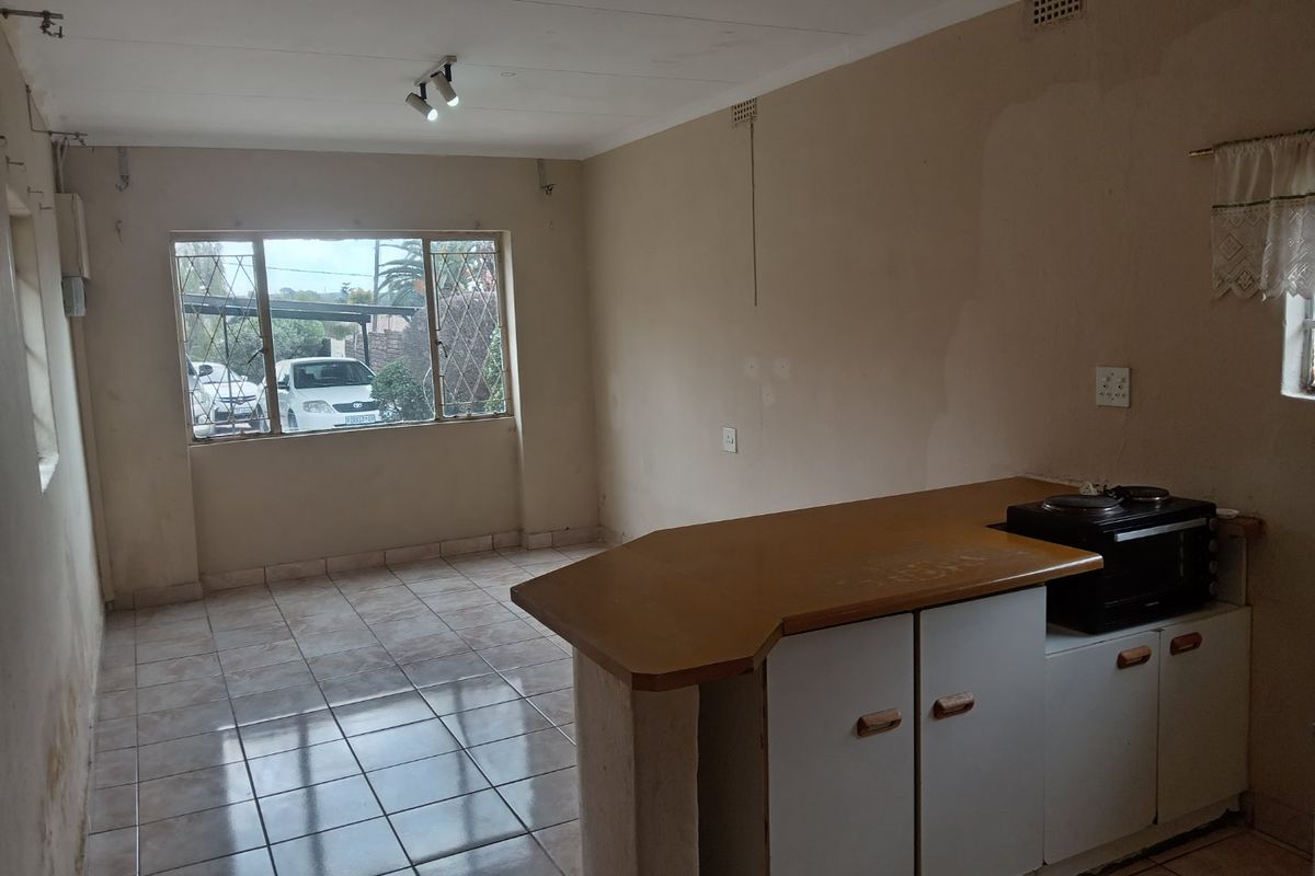 Spacious Garden cottage to Let in Kew - Photo 2