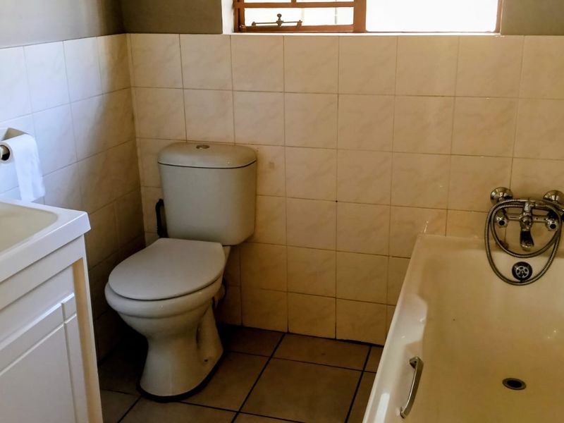 Wake Up to Nature Every Day – Charming 2-Bedroom Home on a Beautiful Agricultural Holding!"  - Photo 10