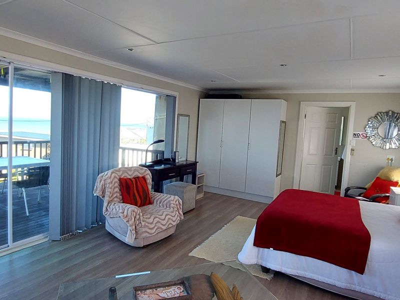 THREE-ROAD FRONTAGE, OCEAN VIEWS AND ENDLESS POSSIBILITIES - Photo 2