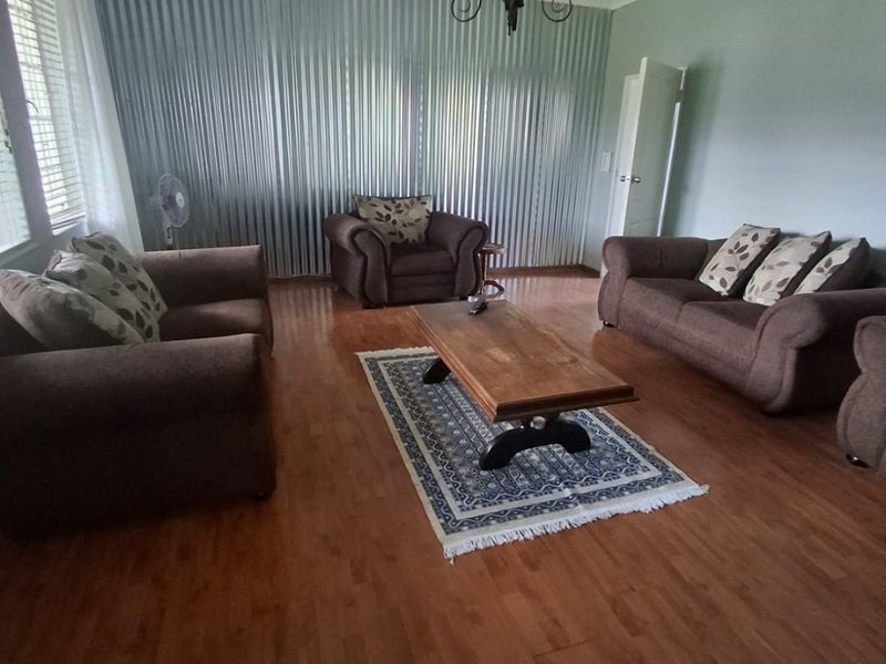 4-Bedroom Home with Modern Comforts in Thabazimbi - Photo 5