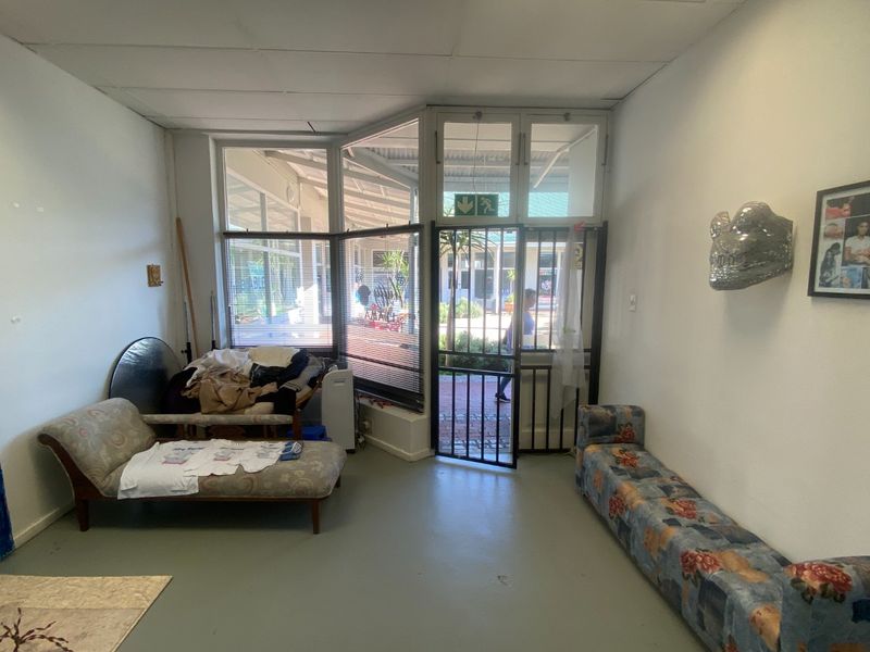 46m2 Commercial to Let  - Photo 7