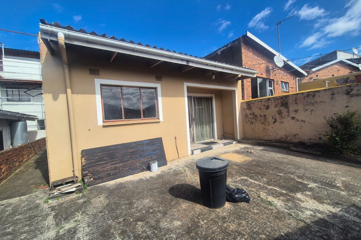 2 Bedroom house for sale in Merebank R850,000 - Photo 3