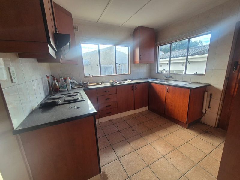 2 Bedroom house for sale in Merebank R850,000 - Photo 4