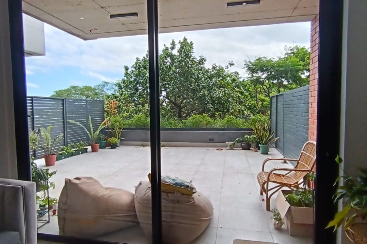 1 Bedroom apartment in Windermere R14,300pm - Photo 2