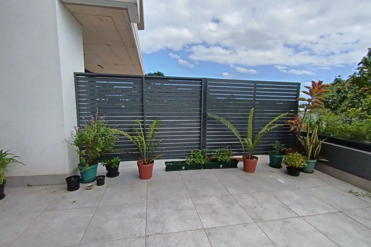 1 Bedroom apartment in Windermere R14,300pm - Photo 3