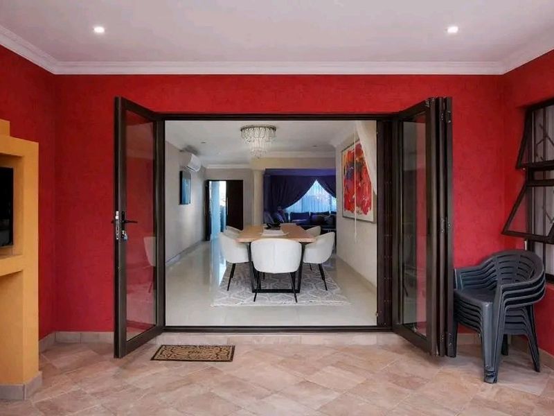 3 Bedroom property in the Prestigious estate  - Photo 3