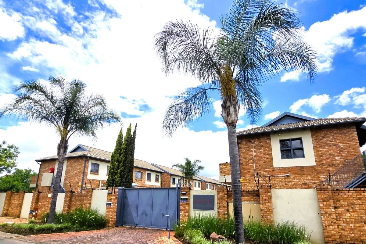 Spacious 1 Bedroom Apartment to Rent in Wonderboom South, Pretoria - Photo 3