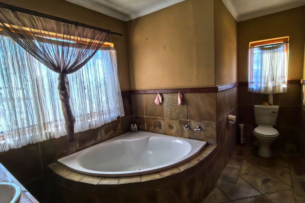 Benoni Character Property with Outstanding Business Potential - Photo 5
