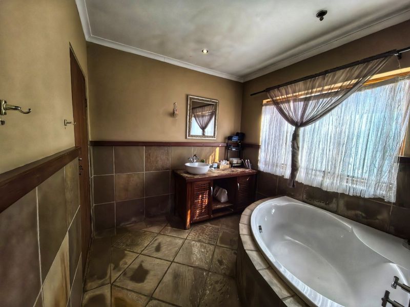 Benoni Character Property with Outstanding Business Potential - Photo 10