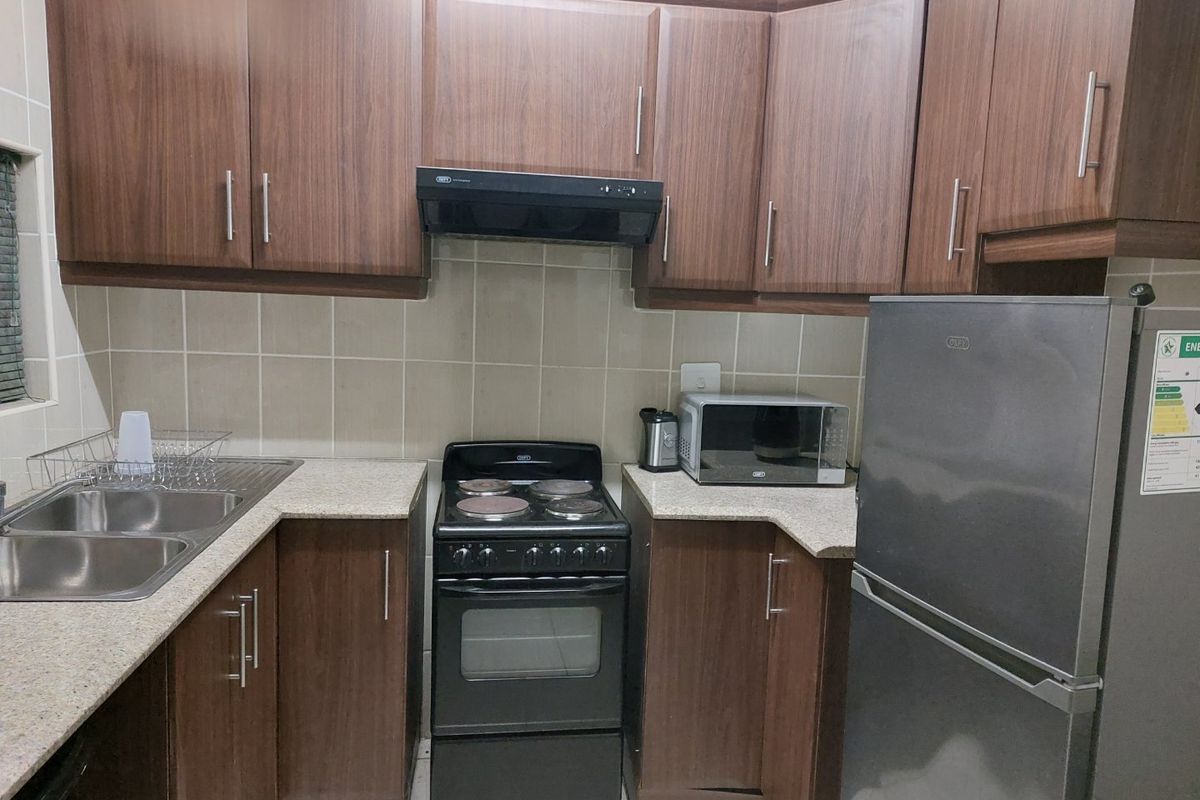 Make this Home !! - Photo 5