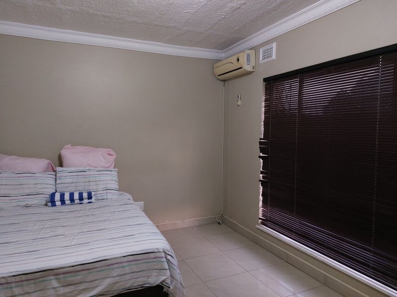 Make this Home !! - Photo 6