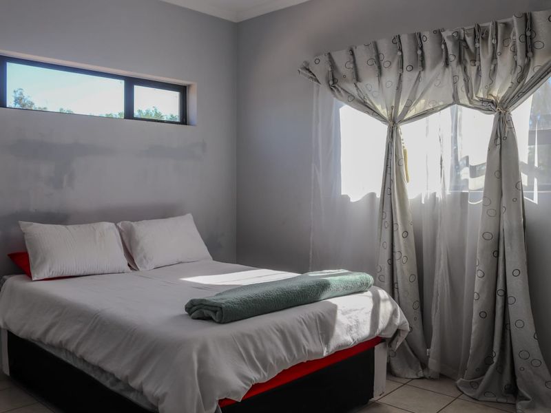 Modern 3 Bedrooms Apartment for sale in Clarina Akasia - Photo 7