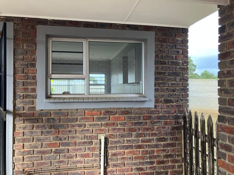 Very Neat, Low-Maintenance Townhouse to Rent - Photo 6