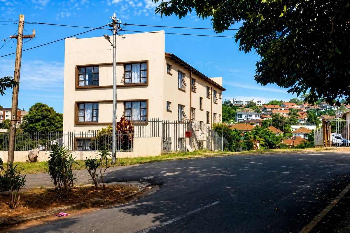 Well-maintained Residential Property for sale in Umbilo,Durban. - Photo 2