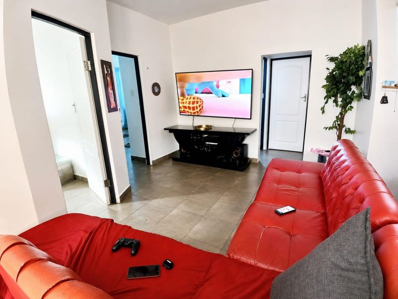 Well-maintained Residential Property for sale in Umbilo,Durban. - Photo 1