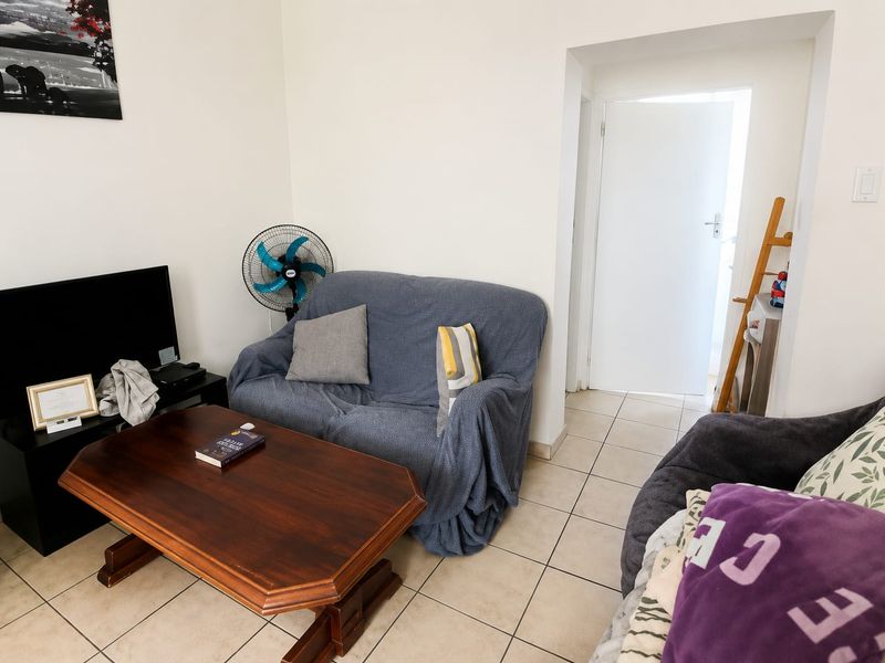 Well-maintained Residential Property for sale in Umbilo,Durban. - Photo 10