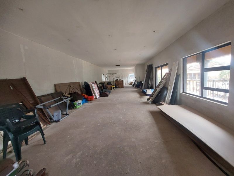 Commercial Space 100m2/124m2 - Marine Drive - Photo 7