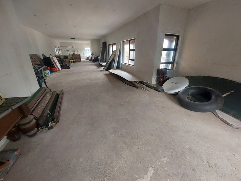 Commercial Space 100m2/124m2 - Marine Drive - Photo 6
