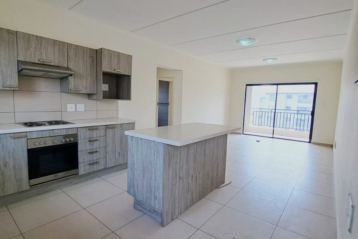 Beautiful 2 Beds, 2 Baths Apartment To Rent in The West End, Carlswald , Midrand - Photo 3