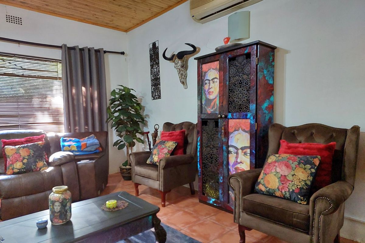 Beautiful Family Home for Sale in Brits - Photo 5