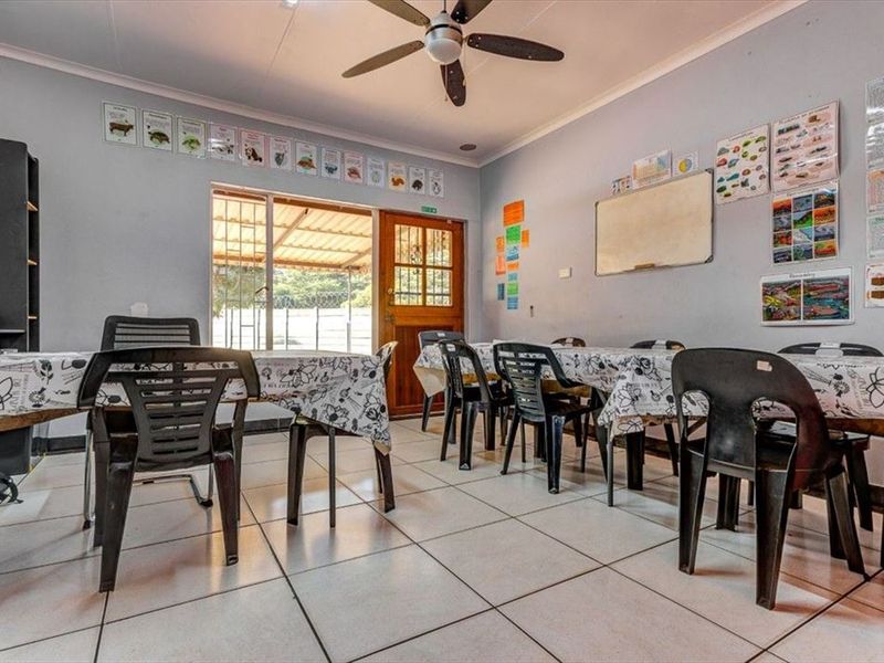 Spacious Family Home With Income Potential - Photo 2