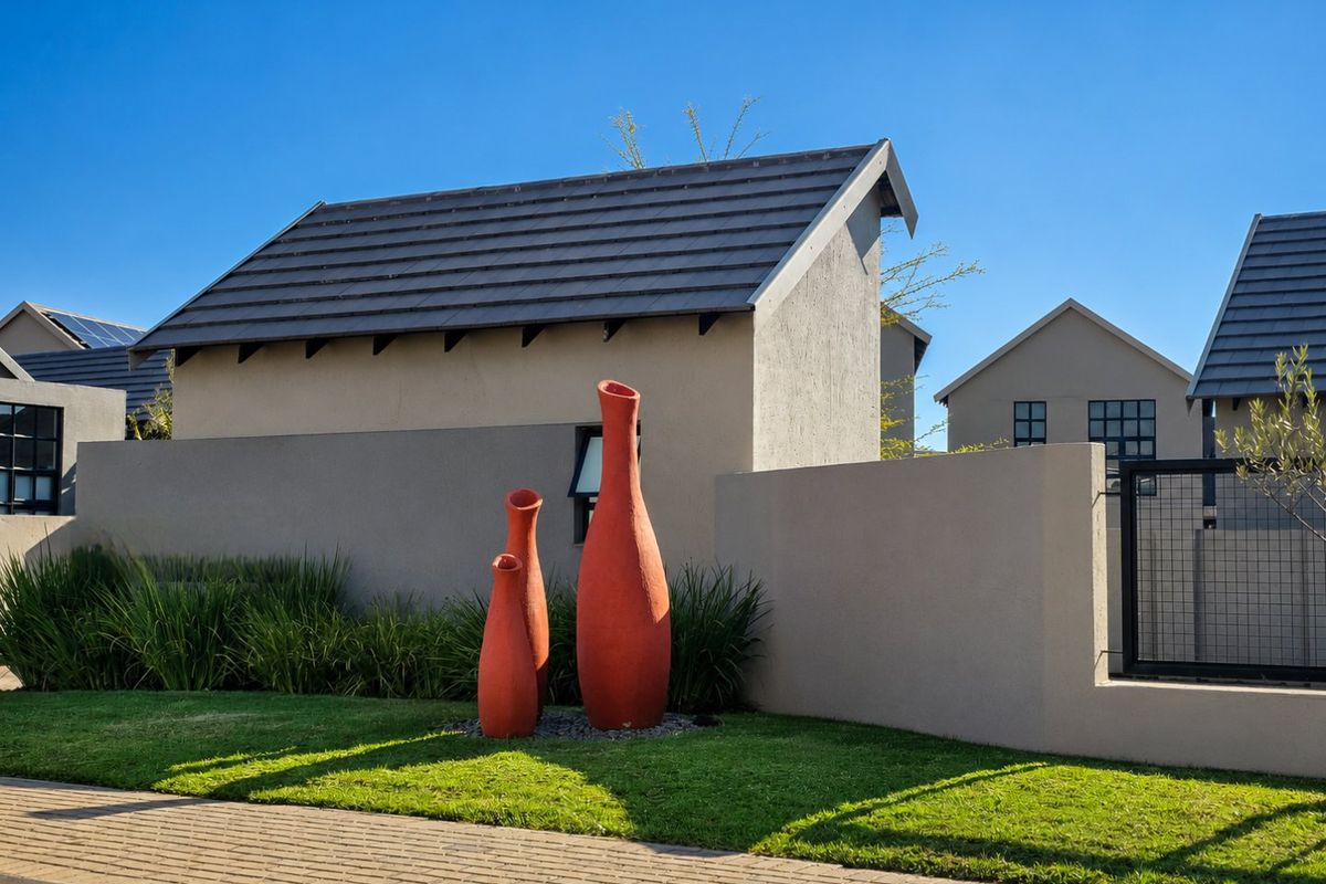 Exclusive Double-Storey Townhouse in Woodland Hills Bergendal Estate - Photo 4