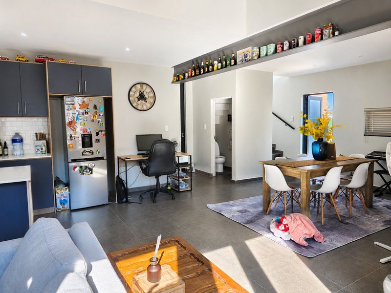 Exclusive Double-Storey Townhouse in Woodland Hills Bergendal Estate - Photo 10