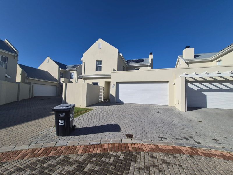 Modern 3-Bedroom Home for Rent in Bonsai Estate, Kraaifontein - Photo 1