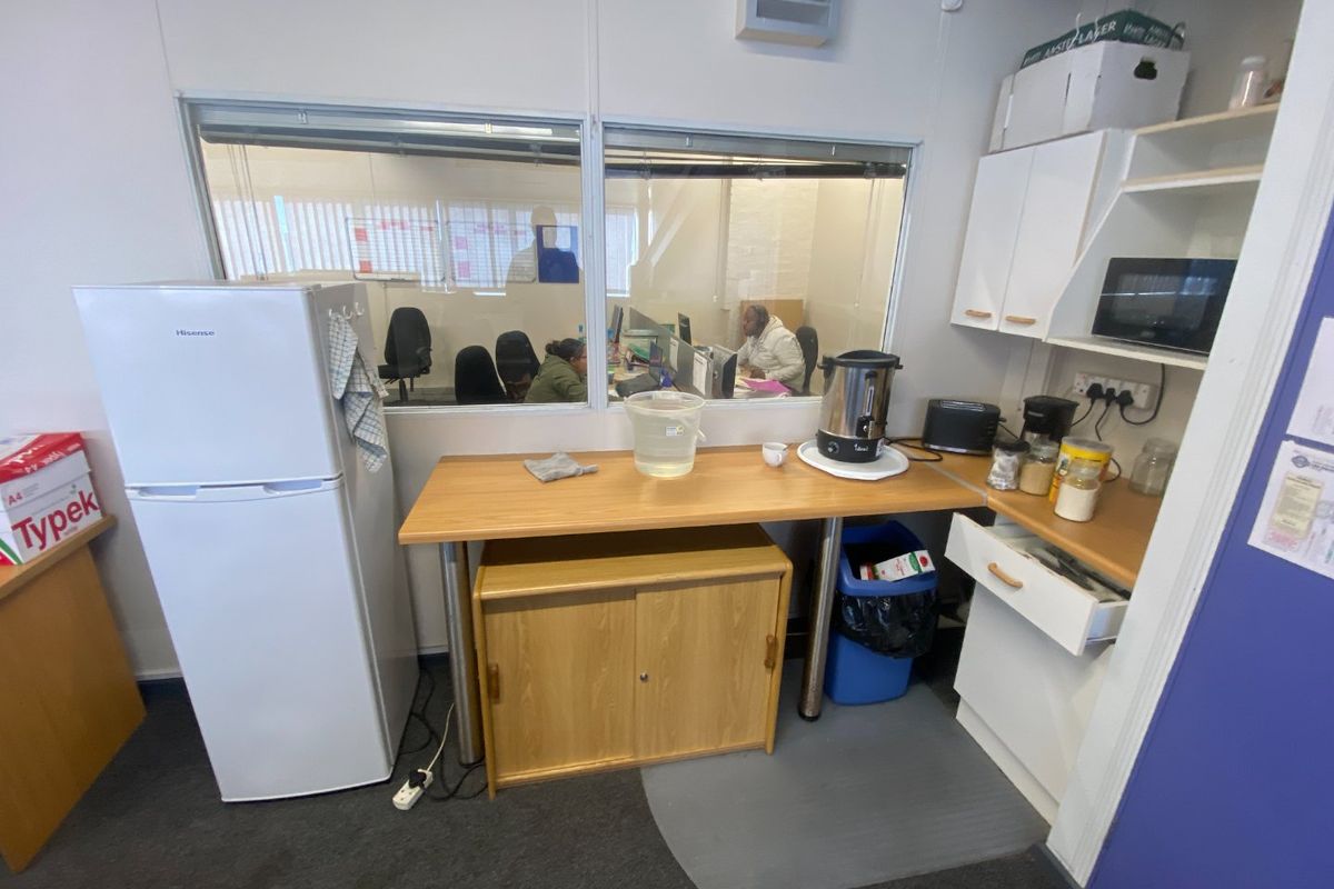 168m2 Commercial Space to Let  - Photo 4