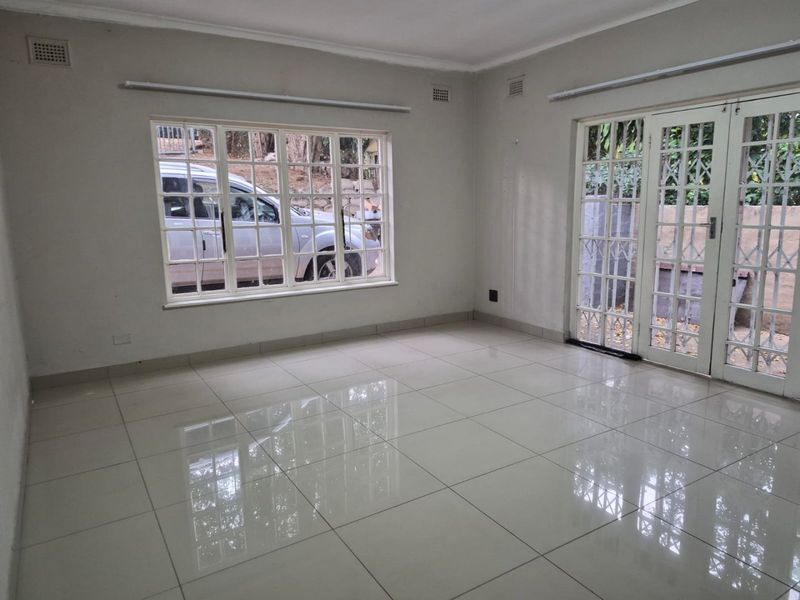 2 bed, 2 bath Pet friendly unit in Westville  - Photo 10