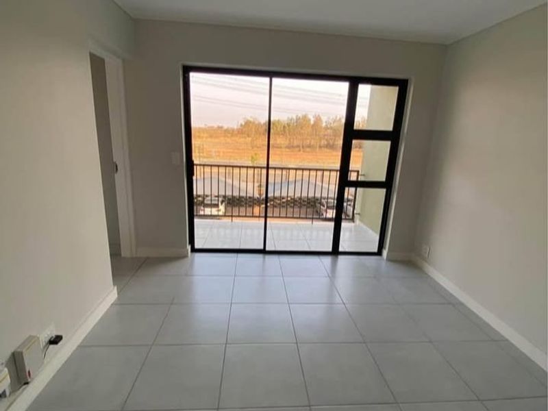 2 BEDROOMS 2 BATHROOMS GROUND FLOOR APARTMENT AVAILABLE IMMEDIATELY IN MOOIKLOOF - Photo 10
