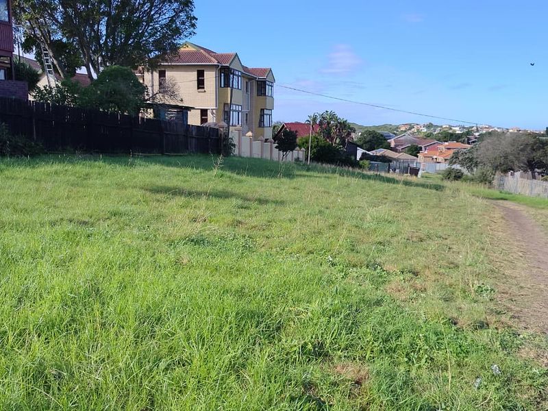 Prime 800m2 Vacant Stand with Partial Sea Views in Aston Bay - Photo 8
