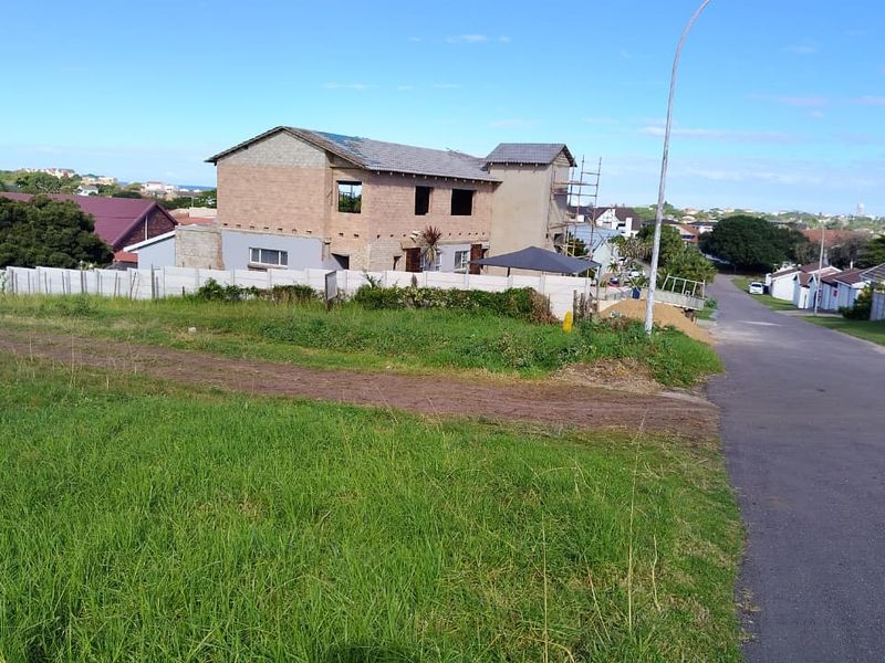 Prime 800m2 Vacant Stand with Partial Sea Views in Aston Bay - Photo 7