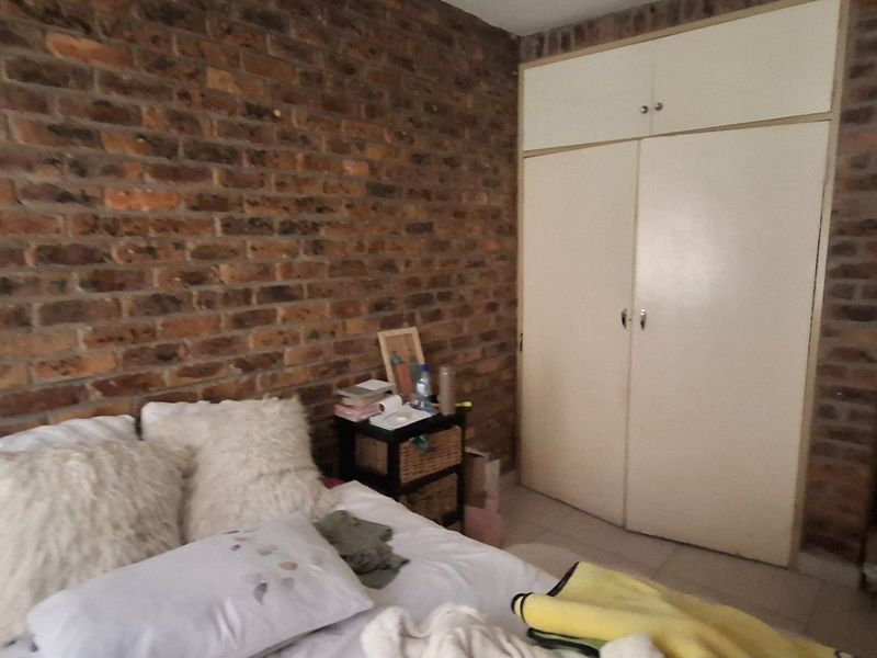 Cosy Gezina flat with bright living spaces - Photo 9
