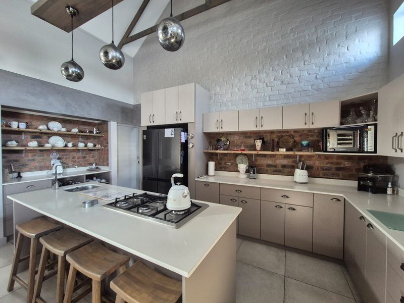 Easy living, open spaces in Blue Mountain Village - Photo 7