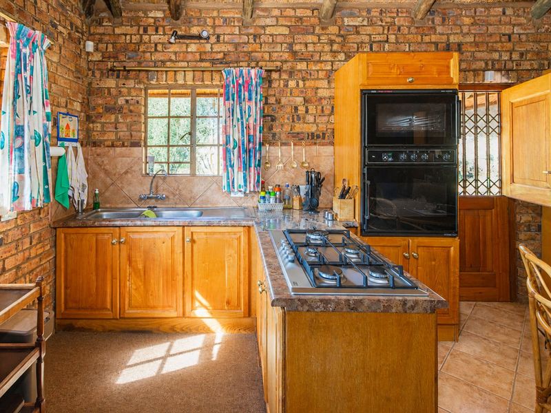 Mind-Blowing 171 ha Game Farm for Sale in Brits - Photo 6
