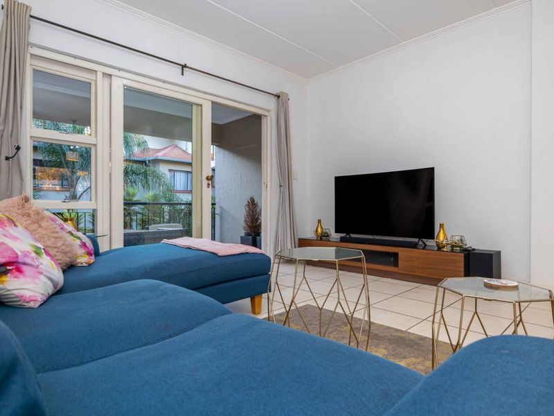 Contemporary 2 Bedroom Apartment in The Meridian Offering Style, Comfort and Convenience - Photo 8