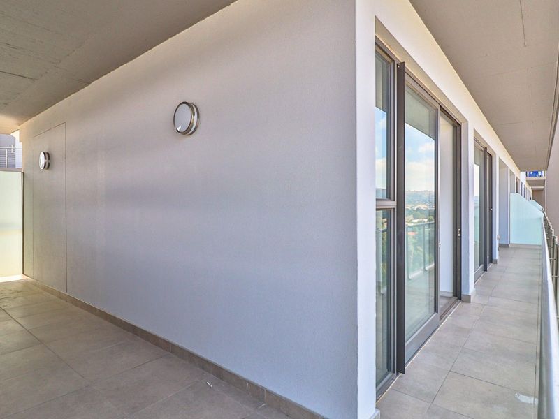 Modern 1-Bedroom Apartment To Let - Photo 9