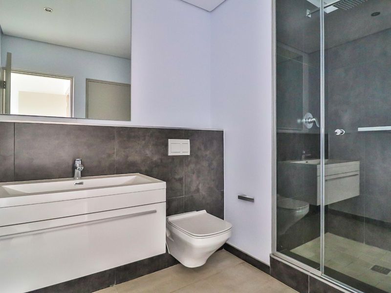 Modern 1-Bedroom Apartment To Let - Photo 7