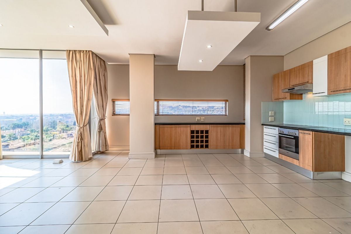 Stylish North-Facing 2 Bedroom Apartment in the Heart of Bedford Centre - Photo 2