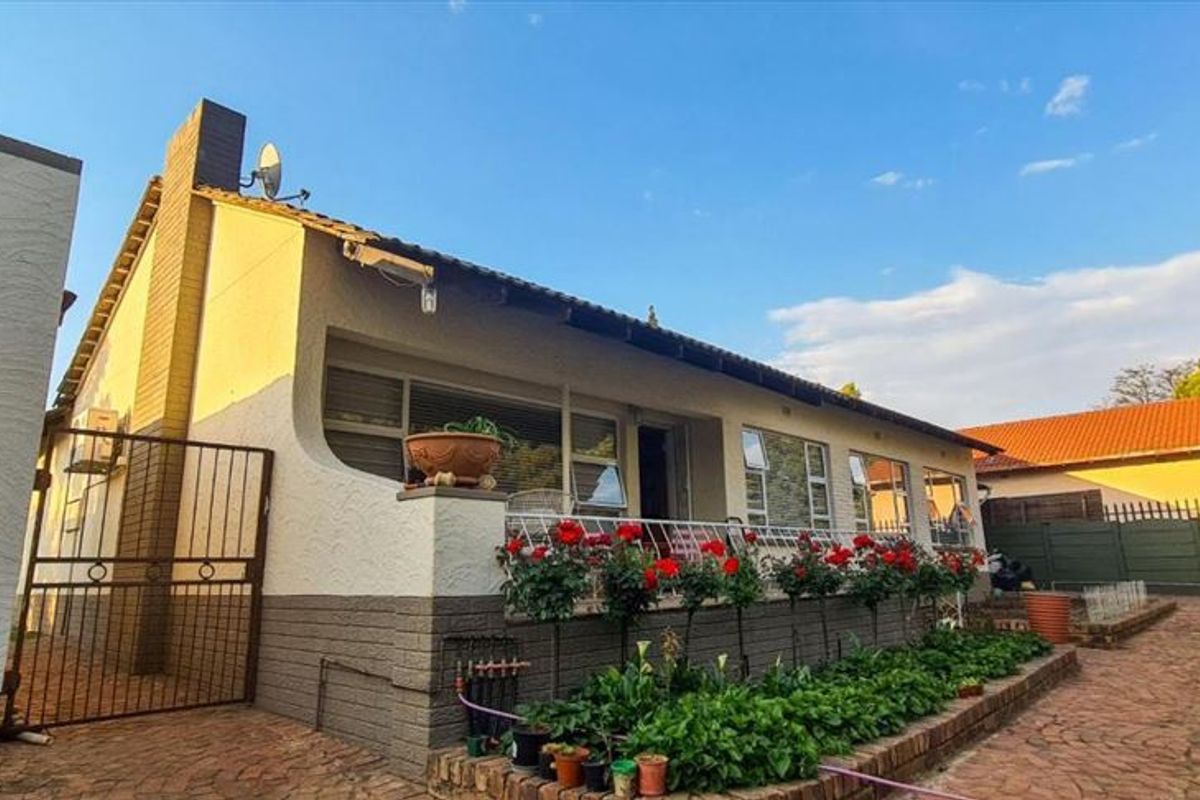 Spacious Family Home Designed For Comfortable Living - Photo 3