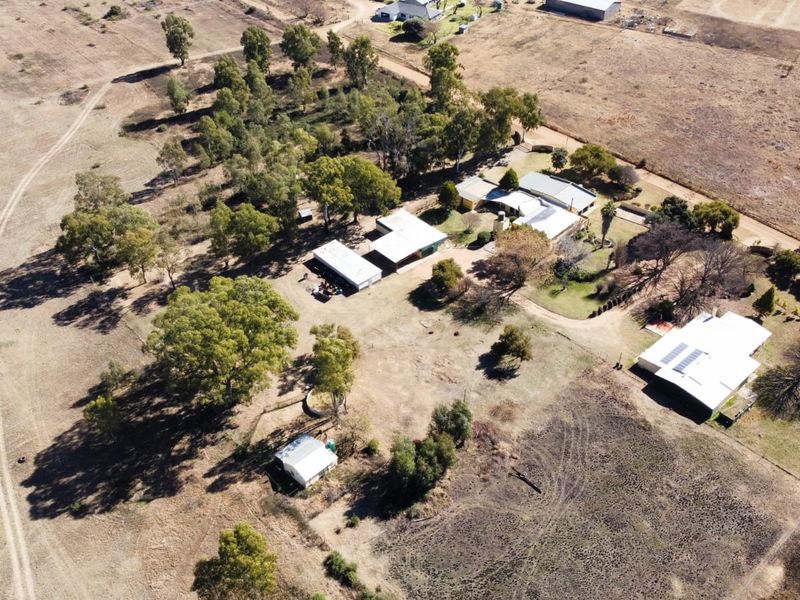 30 Hectare Farm with Extensive Infrastructure & Optional Turnkey Business Opportunity - Photo 2