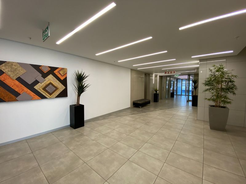 Modern Semi-Serviced Office Available In Menlyn - Photo 6