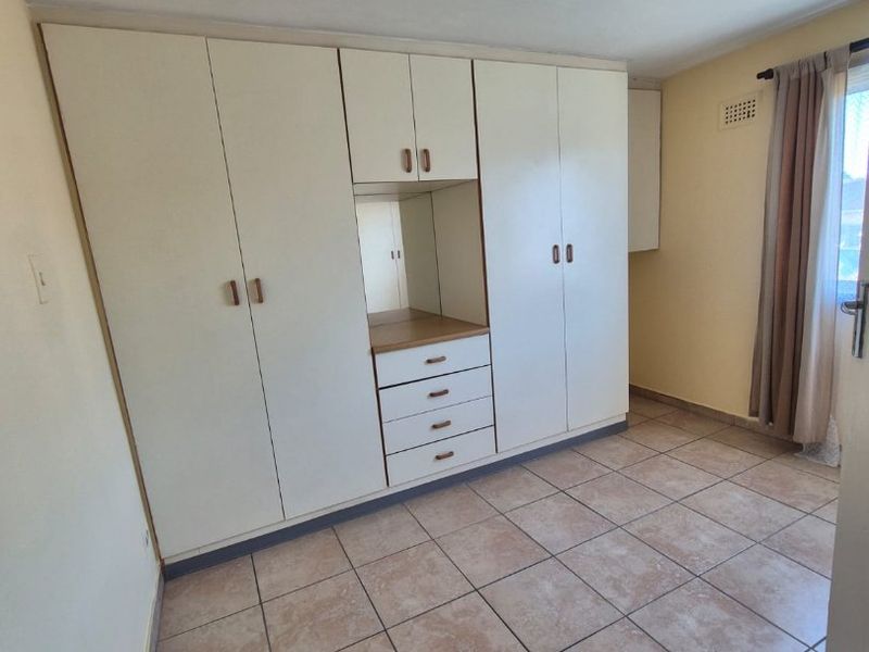 1 Bedroom apartment for sale in Wentworth R450,000 - Photo 7