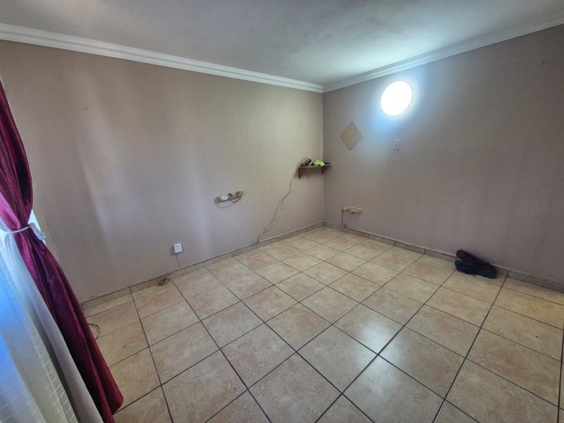1 Bedroom apartment for sale in Wentworth R450,000 - Photo 6